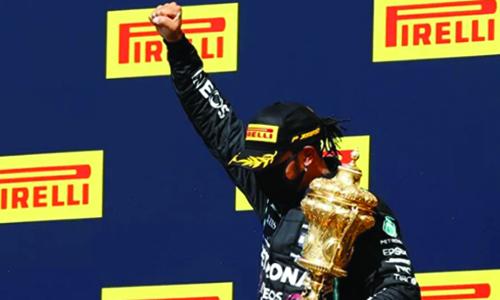 ഫോ​ർ​മു​ല വ​ണ്ണി​ൽ വീ​ണ്ടും ലൂ​യി ഹാ​മി​ൽ​ട്ട​ണ് വി​ജ​യം