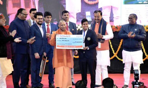 ഇന്ത്യൻ ക്രിക്കറ്റ് താരം ദീപ്തി ശർമ്മ ഇനി ഉത്തർപ്രദേശ് ഡെപ്യൂട്ടി സൂപ്രണ്ട് ഓഫ് പൊലീസ് ഇന്ത്യൻ ക്രിക്കറ്റ് താരം ദീപ്തി ശർമ്മ ഇനി ഉത്തർപ്രദേശ് ഡെപ്യൂട്ടി സൂപ്രണ്ട് ഓഫ് പൊലീസ്