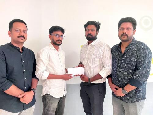 ബഹ്റൈൻ പ്രവാസിയുടെ ചികിത്സക്ക് വോയ്സ് ഓഫ് ആലപ്പിയുടെ കൈതാങ്ങ് ബഹ്റൈൻ പ്രവാസിയുടെ ചികിത്സക്ക് വോയ്സ് ഓഫ് ആലപ്പിയുടെ കൈതാങ്ങ്