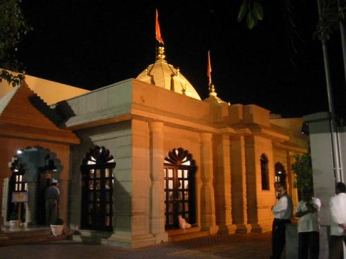 കോവിഡ് വ്യാപനം; ഒമാനിൽ ക്രൈസ്തവ ദേവാലയങ്ങളും അന്പലങ്ങളും അടച്ചു