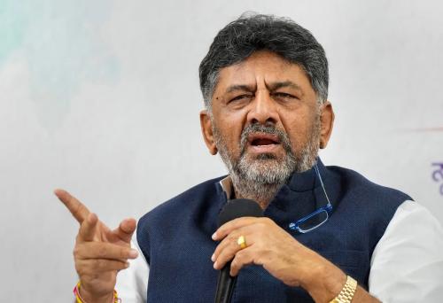 ബിഗ് ബോസ് തുടരണം, അടച്ചുപൂട്ടിയത് അറിഞ്ഞത് മാധ്യമങ്ങളിലൂടെ; ഡി.കെ ശിവകുമാർ ബിഗ് ബോസ് തുടരണം, അടച്ചുപൂട്ടിയത് അറിഞ്ഞത് മാധ്യമങ്ങളിലൂടെ; ഡി.കെ ശിവകുമാർ