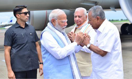 വയനാട് സന്ദർശനം: പ്രധാനമന്ത്രി നരേന്ദ്ര മോദി കണ്ണൂരിലെത്തി വയനാട് സന്ദർശനം: പ്രധാനമന്ത്രി നരേന്ദ്ര മോദി കണ്ണൂരിലെത്തി
