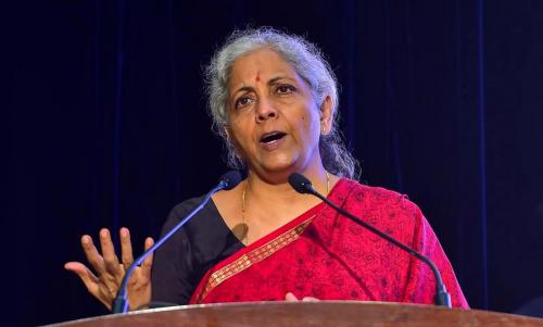 കേന്ദ്രധനമന്ത്രി നിർമലാ സീതാരാമനെ ആശുപത്രിയിൽ പ്രവേശിപ്പിച്ചതായി റിപ്പോർട്ട്
