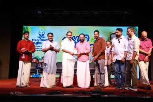 മന്ത്രി പി.സി. വിഷ്ണുനാഥിന് കൊല്ലം പ്രവാസി അസോസിയേഷന്റെ ആദരം