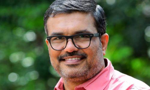 മദ്യം ഓഫ്‌ലൈനിൽ തന്നെ; ഓണ്‍ലൈൻ വിൽപന ആലോചനയിൽ ; മന്ത്രി എം.ബി രാജേഷ്
