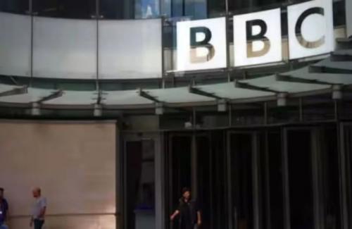 ബി.ബി.സിയുടെ ഡൽഹി, മുംബൈ ഓഫിസുകളിൽ ആദായനികുതി വകുപ്പ് റെയ്ഡ്