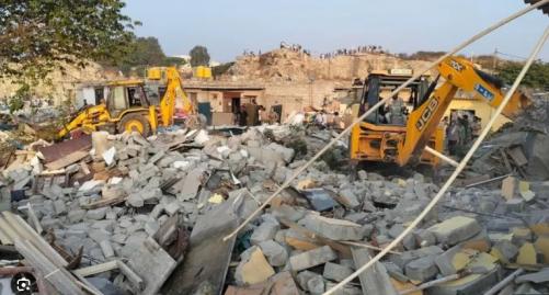 ബംഗളൂരു ബുൾഡോസർ രാജ്: കർണാടക സർക്കാരിനോട് വിശദീകരണം തേടി കോൺഗ്രസ് ഹൈക്കമാൻഡ്