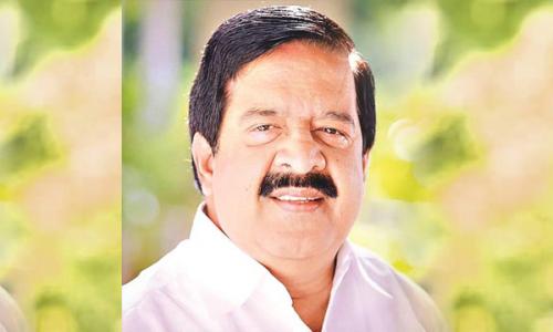 ഷു­ഹൈബ് വധം സി­.പി­.എം അന്വേ­ഷി­ക്കു­മെ­ന്ന് പറയാൻ ഇത്­ ചൈ­നയല്ല