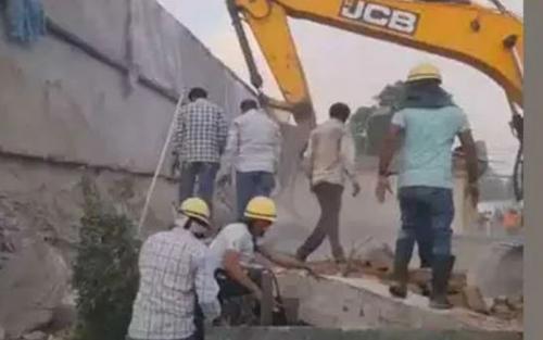 ബഹുനില കെട്ടിടം തകര്‍ന്ന് വീണ് ഹരിയാനയില്‍ നാല് പേര്‍ മരിച്ചു