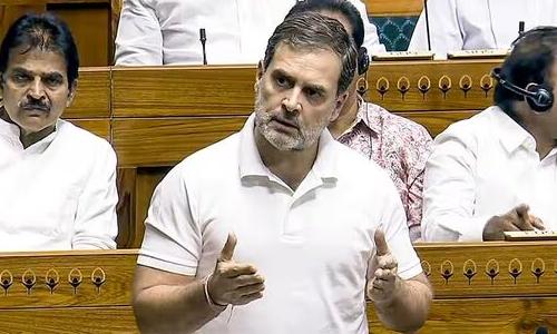 'ഭാരതമാതാവിനെ വിറ്റു, പ്രധാനമന്ത്രിയുടെ കണ്ണിൽ ഭയം'; വ്യാപാര കരാറിൽ ആഞ്ഞടിച്ച് രാഹുൽ ഗാന്ധി