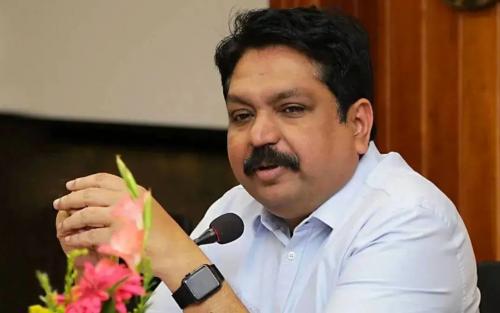 അനധികൃത സ്വത്ത് സമ്പാദന കേസ്: മുൻ ഡിജിപി ടോമിൻ ജെ. തച്ചങ്കരിയുടെ ശിക്ഷ ഹൈക്കോടതി മരവിപ്പിച്ചു
