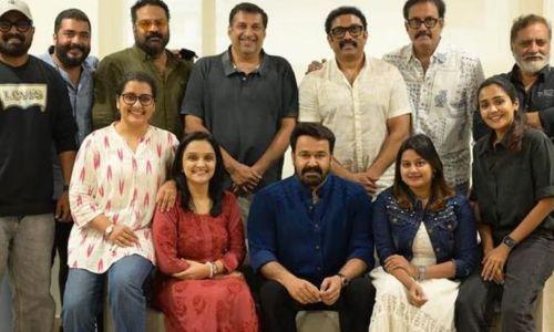 നേർക്കുനേർ മത്സരിക്കാൻ ജഗദീഷും ശ്വേത മേനോനും; പ്രസിഡന്റ് സ്ഥാനത്തേയ്ക്കില്ലെന്ന് ഉറപ്പിച്ച് മോഹൻലാൽ നേർക്കുനേർ മത്സരിക്കാൻ ജഗദീഷും ശ്വേത മേനോനും; പ്രസിഡന്റ് സ്ഥാനത്തേയ്ക്കില്ലെന്ന് ഉറപ്പിച്ച് മോഹൻലാൽ