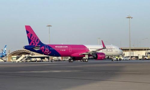 അബൂദബിയിലെ ബജറ്റ് വിമാനകമ്പനിയായ വിസ് എയർ ഇന്ത്യയിലേക്ക് സർവീസ് ആരംഭിക്കാൻ ഒരുങ്ങുന്നു