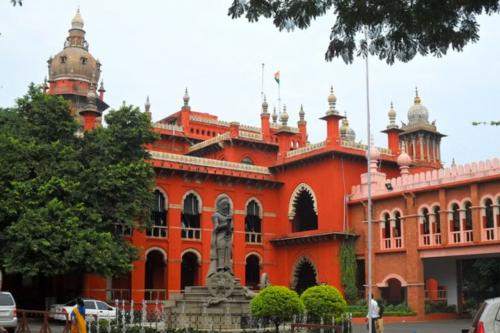 കരൂർ റാലി ദുരന്തം: മരിച്ചവരുടെ കുടുംബങ്ങൾക്ക് സർക്കാർ ജോലി നൽകാനുള്ള ഉത്തരവ് റദ്ദാക്കി മദ്രാസ് ഹൈകോടതി