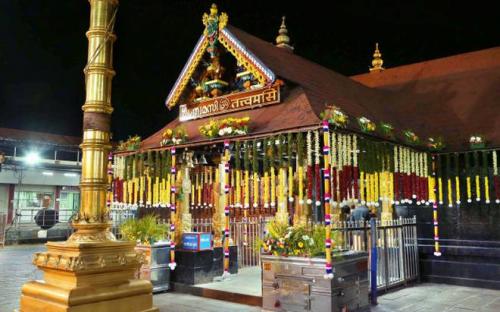 ശബരിമല വരുമാനത്തിൽ വൻ ഇടിവ്     