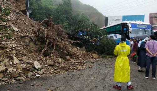ഉത്തരേന്ത്യയിൽ മഴക്കെടുതികളിൽ 26 മരണം ഉത്തരേന്ത്യയിൽ മഴക്കെടുതികളിൽ 26 മരണം