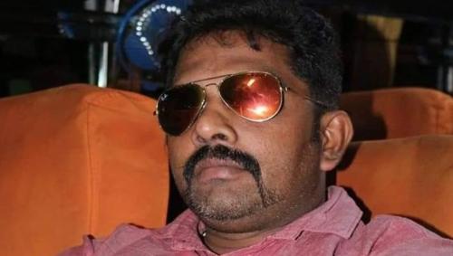 വടക്കഞ്ചേരി വാഹനാപകടം; കെഎസ്ആർടിസി പെട്ടെന്ന് ബ്രേക്ക് ചെയ്തതിനാലാണ് അപകടമുണ്ടായതെന്ന് ടൂറിസ്റ്റ് ബസ് ഡ്രൈവർ ജോമോൻ വടക്കഞ്ചേരി വാഹനാപകടം; കെഎസ്ആർടിസി പെട്ടെന്ന് ബ്രേക്ക് ചെയ്തതിനാലാണ് അപകടമുണ്ടായതെന്ന് ടൂറിസ്റ്റ് ബസ് ഡ്രൈവർ ജോമോൻ