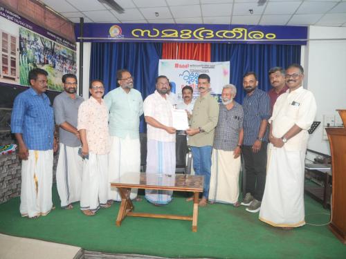 കൊല്ലം കല്ലുവാതുക്കൽ സമുദ്രതീരം കൂട്ടുകുടുംബത്തിന് കേളി കലാസാംസ്കാരിക വേദിയുടെ സഹായഹസ്തം കൊല്ലം കല്ലുവാതുക്കൽ സമുദ്രതീരം കൂട്ടുകുടുംബത്തിന് കേളി കലാസാംസ്കാരിക വേദിയുടെ സഹായഹസ്തം