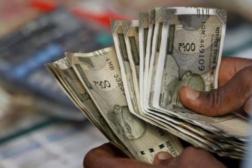 മിനിമം ബാലൻസ് പിഴ: മൂന്ന് വർഷത്തിനിടെ പൊതുമേഖലാ ബാങ്കുകൾ ഈടാക്കിയത് 8092 കോടി രൂപ