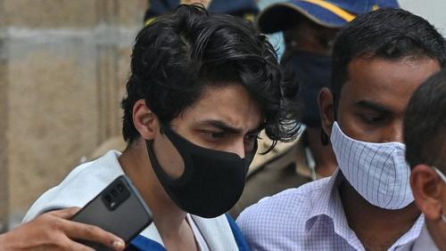 ജാമ്യവ്യവസ്ഥയിൽ ഇളവ് തേടി ആര്യൻ ഖാൻ കോടതിയിൽ