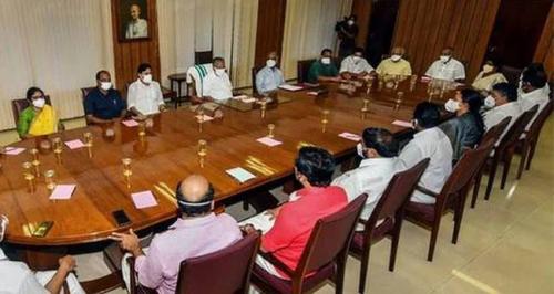ചെറിയ വീടുകൾക്കും കെട്ടിടനികുതി ചെറിയ വീടുകൾക്കും കെട്ടിടനികുതി