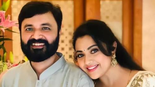 തെന്നിന്ത്യൻ താരം മീനയുടെ ഭർത്താവ് വിദ്യാസാഗർ അന്തരിച്ചു തെന്നിന്ത്യൻ താരം മീനയുടെ ഭർത്താവ് വിദ്യാസാഗർ അന്തരിച്ചു