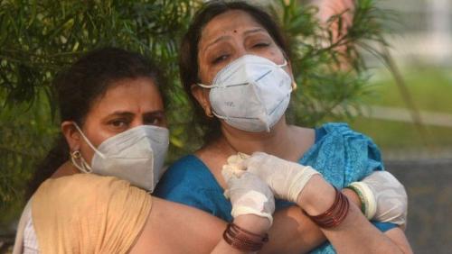 നാലു ലക്ഷവും കടന്ന് ഇന്ത്യയിലെ പ്രതിദിന കോവിഡ് കേസുകൾ നാലു ലക്ഷവും കടന്ന് ഇന്ത്യയിലെ പ്രതിദിന കോവിഡ് കേസുകൾ