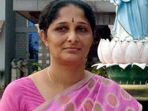 ബോബി അലോഷ്യസിന്റെ വിദേശ യാത്രകൾ; അന്വേഷണത്തിന് ഉത്തരവിട്ട് കായികമന്ത്രി   