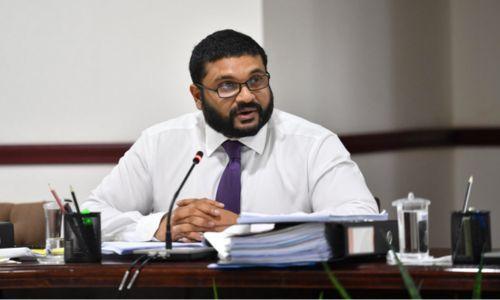 ഇന്ത്യ നൽകിയ എയർക്രാഫ്റ്റുകൾ പറത്താൻ കഴിയുന്ന പൈലറ്റുമാർ തങ്ങളുടെ സൈന്യത്തിലില്ലെന്ന് മാലദ്വീപ് ഇന്ത്യ നൽകിയ എയർക്രാഫ്റ്റുകൾ പറത്താൻ കഴിയുന്ന പൈലറ്റുമാർ തങ്ങളുടെ സൈന്യത്തിലില്ലെന്ന് മാലദ്വീപ്