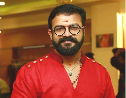 ജയസൂര്യ വൈദികനായി എത്തുന്നു ജയസൂര്യ വൈദികനായി എത്തുന്നു