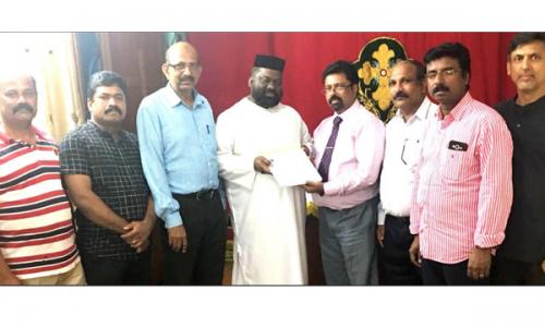 കൊല്ലം ജില്ല പ്രവാസി സമാജം അംഗത്വ വിതരണ ഉത്ഘാടനം ചെയ്തു