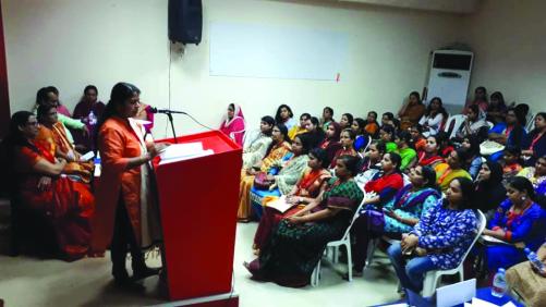 പ്രതി­ഭ വനി­താ­ വേ­ദി­യു­ടെ­ പതി­നഞ്ചാം  വാ­ർ­ഷി­ക സമ്മേ­ളനം സമാ­പി­ച്ചു
