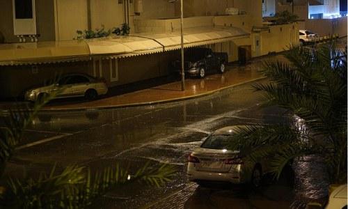 ബഹ്‌റൈനിൽ ഇടിമിന്നലോടു കൂടിയ മഴയും ആലിപ്പഴ വർഷവും; തണുപ്പ് കൂടുമെന്ന് മുന്നറിയിപ്പ്