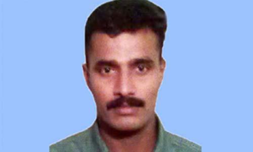 മലയാളി ജവാനോടു അനാദരവ്: മൃതദേഹം ഏറ്റുവാങ്ങാന്‍ സര്‍ക്കാര്‍ പ്രതിനിധികളില്ല 
