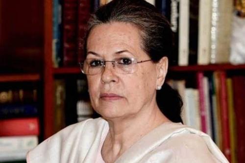 സോണിയ ഗാന്ധി കോൺഗ്രസ് താത്കാലിക അധ്യക്ഷ പദം ഒഴിഞ്ഞേക്കും    