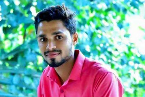 കാഞ്ഞങ്ങാട്ട് നിയന്ത്രണം വിട്ട കാർ ബൈക്കിലിടിച്ചു യുവാവ് മരിച്ചു