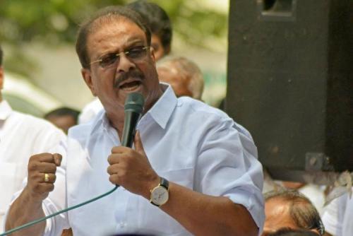 അനധികൃത സ്വത്ത് സമ്പാദനം; കെ. സുധാകരനെതിരെ വിശദമായ അന്വേഷണത്തിന് വിജിലൻസ് ശുപാർശ അനധികൃത സ്വത്ത് സമ്പാദനം; കെ. സുധാകരനെതിരെ വിശദമായ അന്വേഷണത്തിന് വിജിലൻസ് ശുപാർശ