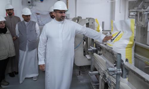 ഭക്ഷ്യക്ഷാമം ഭയക്കേണ്ടതില്ല; വിപണിയിൽ അവശ്യവസ്തുക്കൾ സുലഭമെന്ന് ബഹ്റൈൻ വാണിജ്യ മന്ത്രി