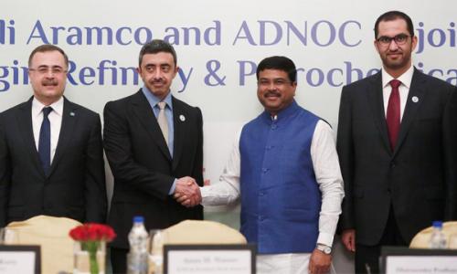 സൗ­ദി­ അരാംകോ­യും അഡ്‌നോ­ക്കും ഇന്ത്യയിൽ 4400 കോ­ടി­ ഡോ­ളർ നി­ക്ഷേ­പി­ക്കും