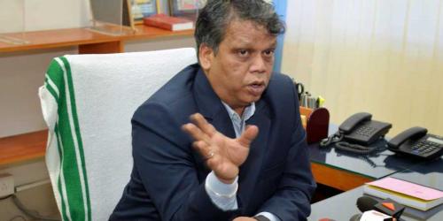 വാളയാര്‍ കേസ്: പ്രതികളെ വെറുതെ വിട്ടതിനെ കുറിച്ച് റിപ്പോർട്ട് കിട്ടിയ ശേഷം പ്രതികരിക്കാമെന്ന് ഡി.ജി.പി  