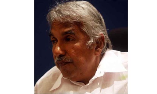 പ്രവാസികാര്യ മന്ത്രാലയം ഇല്ലാതാക്കൽ : വിയോജിപ്പുമായി ഉമ്മന്‍ചാണ്ടിയും