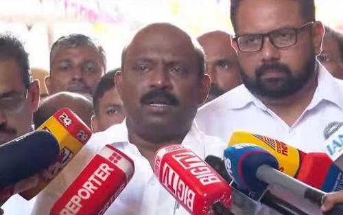 ബാറുകളിൽ 'ഐഡി' കാട്ടണം! 23 കഴിയാത്തവർക്ക് മദ്യം കൊടുത്താൽ പൂട്ട് വീഴും; എക്സൈസ് മന്ത്രിയുടെ ക‍ർശന നിർദേശം