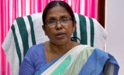 മകനും ഭാര്യയ്ക്കും കോവിഡ്; ആരോഗ്യമന്ത്രി കെ.കെ ശൈലജ ക്വാറന്‍റൈനിൽ