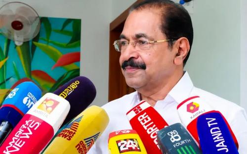 ഗ്രൂപ്പ് തർക്കം രൂക്ഷം; കെപിസിസി പുനഃസംഘടന ഹൈക്കമാൻഡ് മരവിപ്പിച്ചു
