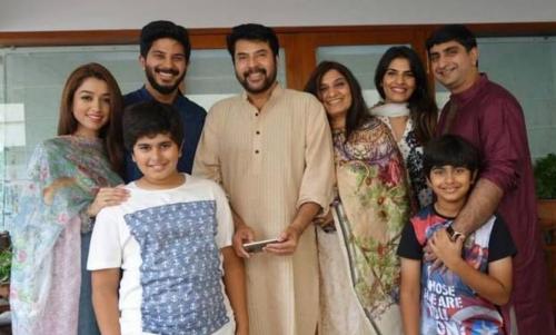 ആദി ശങ്കറിന് രണ്ടാം ജന്മം; ദുൽഖർ സൽമാൻ ഫാമിലിക്ക് നന്ദി അറിയിച്ച് ചെമ്പ് ഗ്രാമം ആദി ശങ്കറിന് രണ്ടാം ജന്മം; ദുൽഖർ സൽമാൻ ഫാമിലിക്ക് നന്ദി അറിയിച്ച് ചെമ്പ് ഗ്രാമം