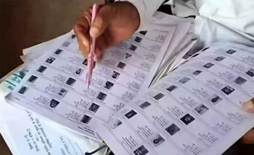 കടുത്ത മാനസിക സമ്മർദ്ദം; ബിഎൽഒ തലച്ചോറിലുണ്ടായ രക്തസ്രാവത്തെ തുടർന്ന് മരിച്ചു