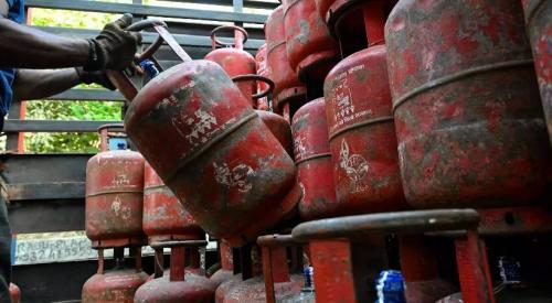 പാചകവാതക പ്രതിസന്ധി: 23-ന് സംസ്ഥാനവ്യാപകമായി ഹോട്ടലുകൾ അടച്ചിടും; കടുത്ത സമരവുമായി കെ.എച്ച്.ആർ.എ.