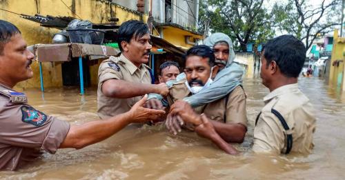 മഴക്കെടുതി; ആന്ധ്രയിൽ മരണം 17 ആയി, 100 പേരെ കാണാനില്ല