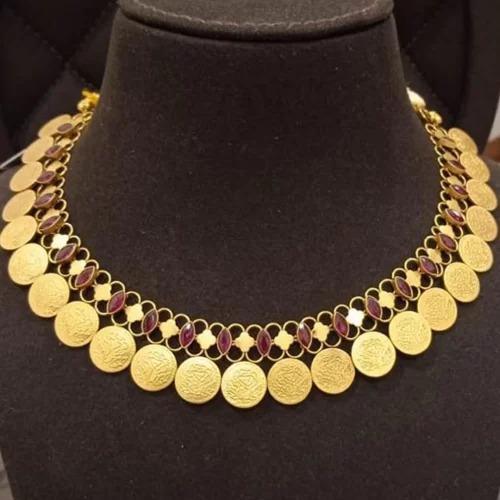 വീണ്ടും കൂടി; സ്വർണ്ണവില സർവ്വകാല റെക്കോർഡുകൾ ഭേദിച്ച് കുതിക്കുന്നു