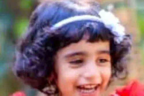 മസാല ദോശ കഴിച്ചതിനു പിന്നാലെ അസ്വസ്ഥത അനുഭവപ്പെട്ട മൂന്നുവയസുകാരി മരിച്ചു മസാല ദോശ കഴിച്ചതിനു പിന്നാലെ അസ്വസ്ഥത അനുഭവപ്പെട്ട മൂന്നുവയസുകാരി മരിച്ചു